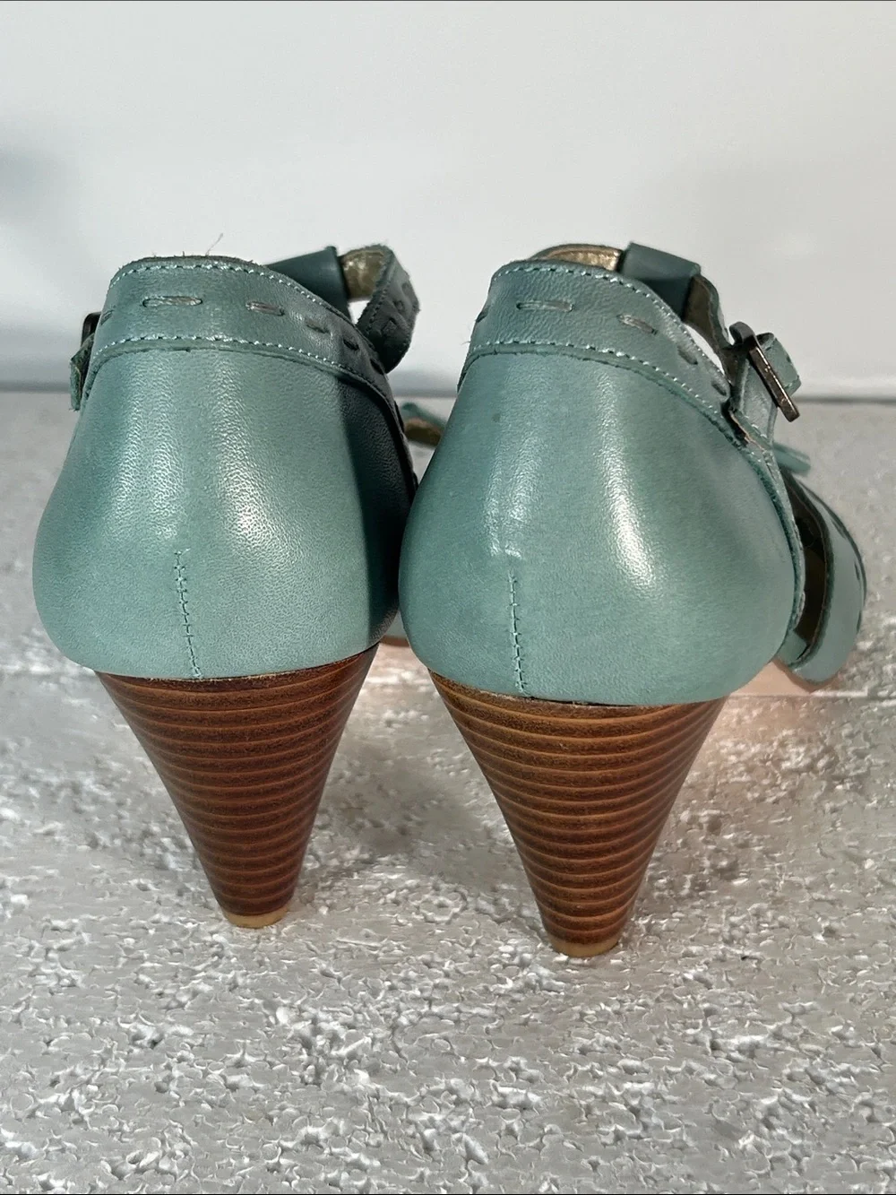 Seychelles SZ 10 Aqua T-Strap Peep Toe Heel Tassel Retro Vintage 40S Rockabilly